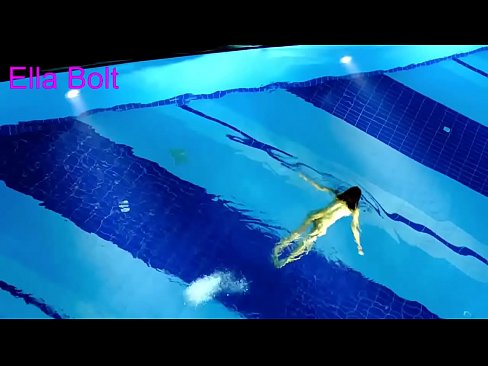 ❤️ Ich kann nicht aufhören zuzusehen, junge Blondine beim Nacktschwimmen im Pool des ELLA BOLT Resorts erwischt ❤️ Fucking video bei uns de.doujin-sexy.ru