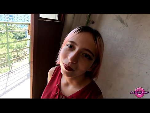 ❤️ Studentin saugt einen Fremden im Outback - Sperma auf seinem Gesicht ❤️ Fucking video bei uns de.doujin-sexy.ru